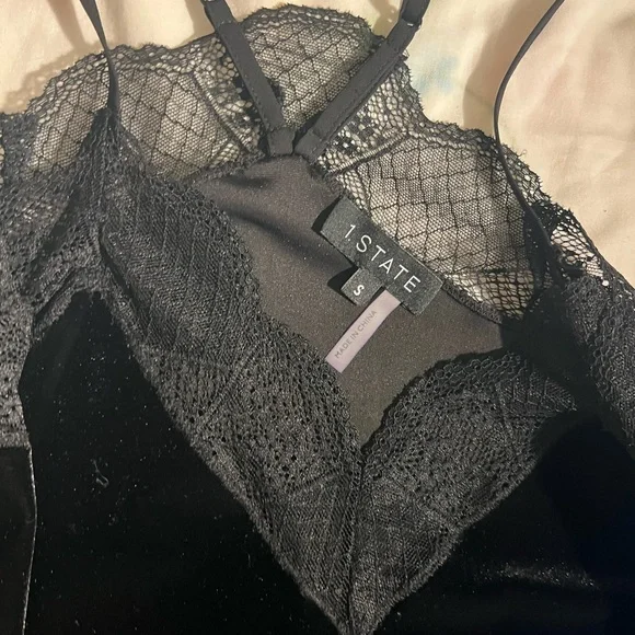 1.STATE Black Lace-Trim Velvet Cami - Picture 3 of 3